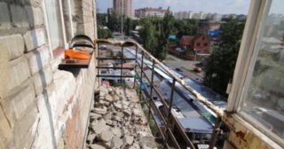 Демонтаж балкона Гулькевичи, цена от 2935 руб.